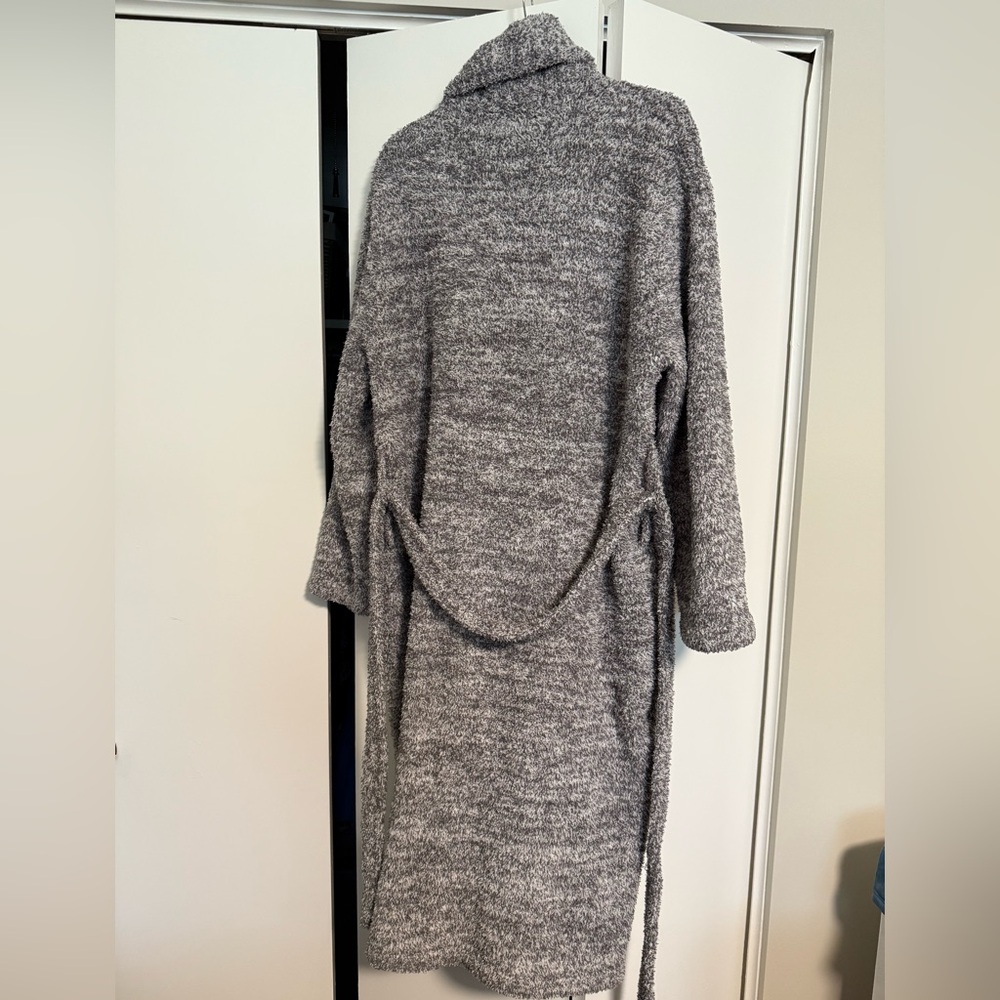 Barefoot Dreams Robe - Picture 2 of 5